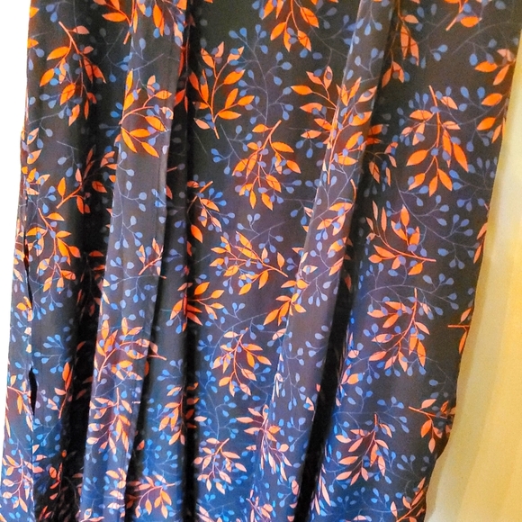 Lularoe Cover Up in Red Floral - Picture 3 of 4